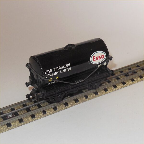 Hornby Dublo 4680 Tanker Esso Petrol Tank Wagon OO Scale