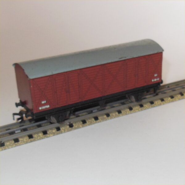 Hornby Dublo 32058 Ventilated Van Long Wheel Base W28798 OO Scale