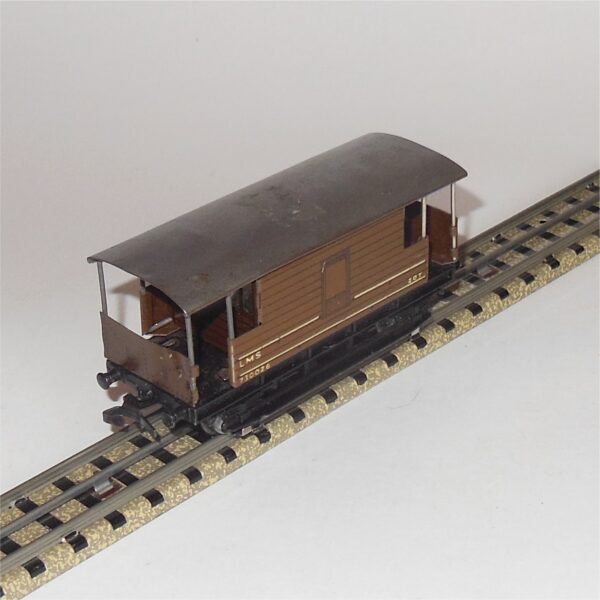 Hornby Dublo 32045 3-Rail 20T Goods Brake Van D1 LMS OO Scale