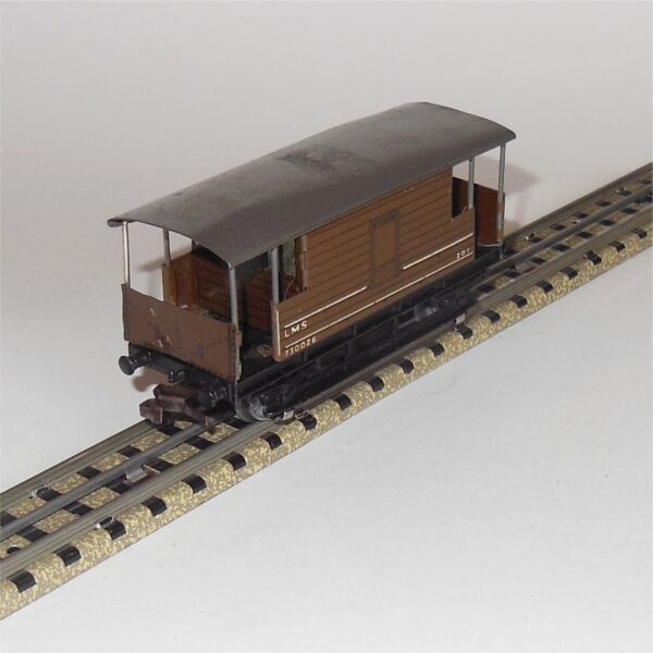 Hornby Dublo 32045 3-Rail 20T Goods Brake Van D1 LMS OO Scale