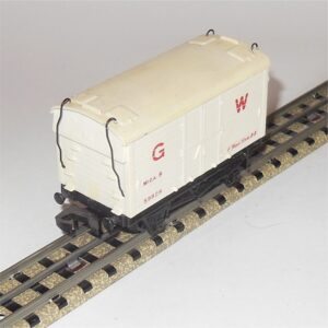 Wrenn Railways W5019 12T Refrigerated Van GW OO Scale with Dublo Couplings