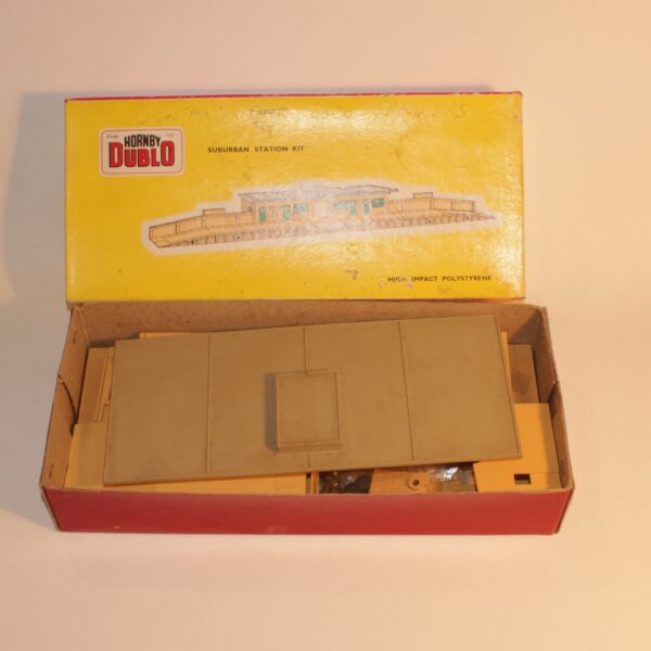 Hornby Dublo 5085 Suburban Station Kit Boxed OO HO Scale