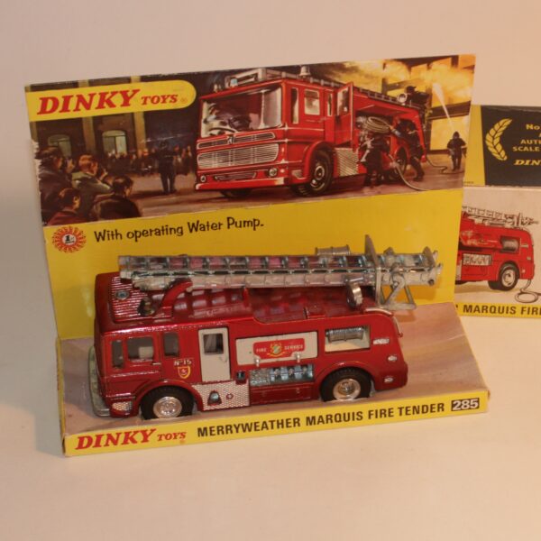 Dinky Toys 285 Merryweather Marquis Fire Tender