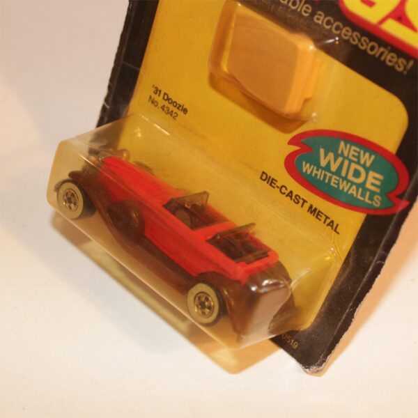 Mattel Hot Wheels 4342 '31 Doozie Extras Card c1983