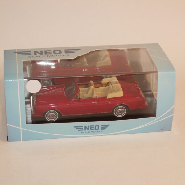 Neo Scale Models 044150 Bentley Continental Convertible Red 1985