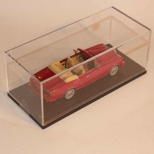 Neo Scale Models 044150 Bentley Continental Convertible Red 1985