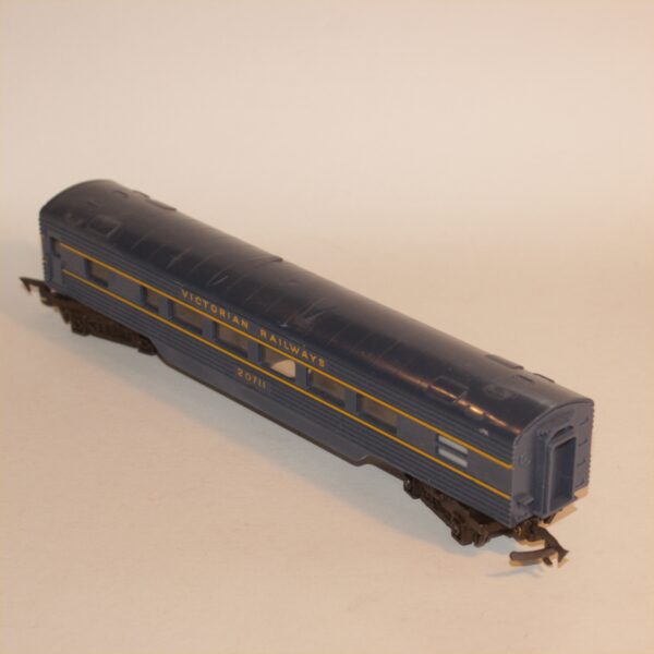 Triang Hornby R26/27 Australian Victorian Railways Coach 20711