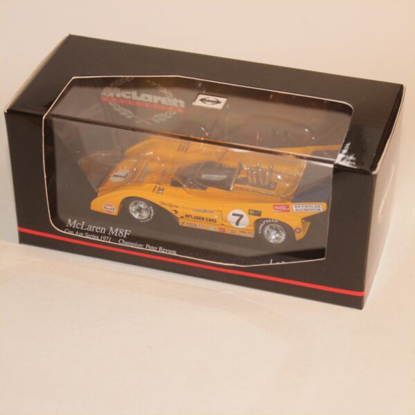 Minichamps McLaren M8F Can Am Series 1971 Champion Peter Revson