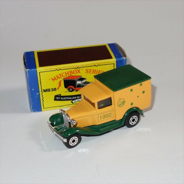 Matchbox MB38 Ford Model A Van 1992 1st MICA Australia