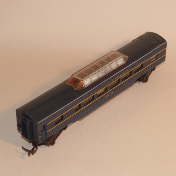 Triang Hornby R26/27 Australian Victorian Railways Observation Coach 30711