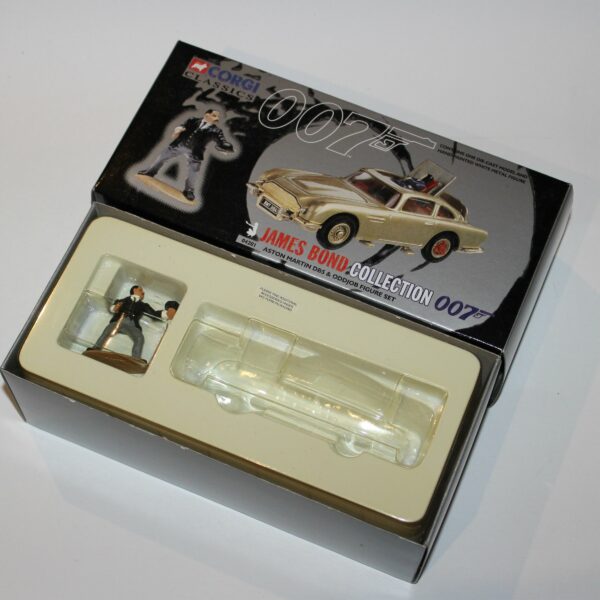 Corgi Toys 04201 James Bond Collection Box with Odd Job Figure. No vehicle.