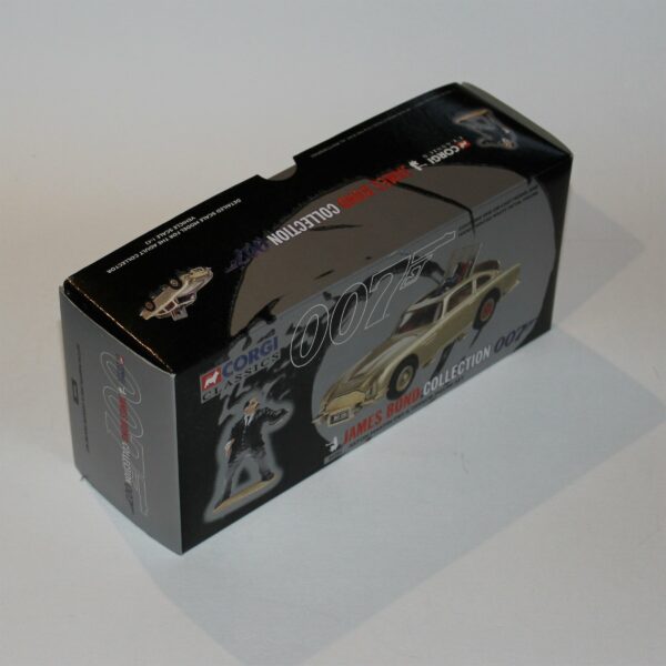 Corgi Toys 04201 James Bond Collection Box with Odd Job Figure. No vehicle.