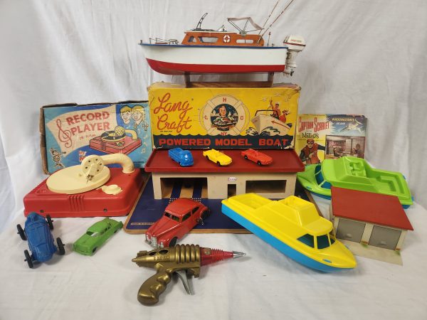 Antique Toy World Miscellaneous